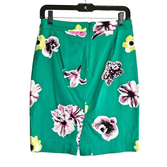J.Crew The Pencil Skirt in Green Floral Size 0 - Picture 4 of 10